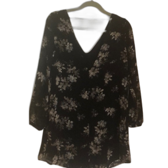 Black Floral Astr Dress Size XS - Picture 2 of 5